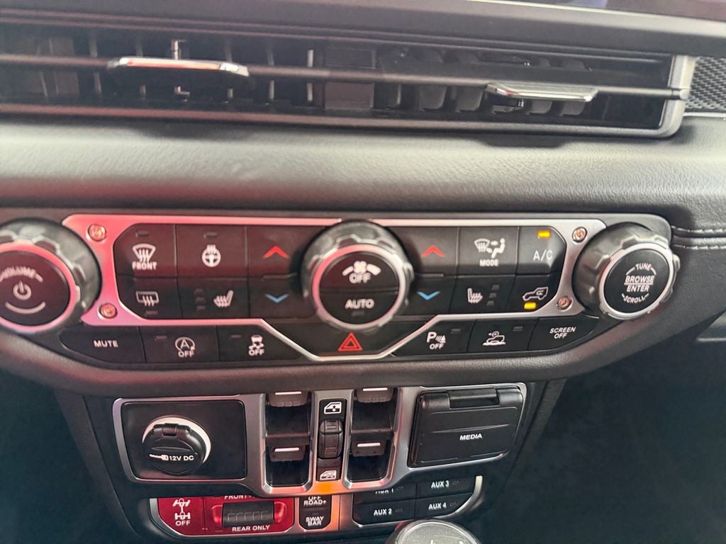 2025 Jeep Wrangler Rubicon X