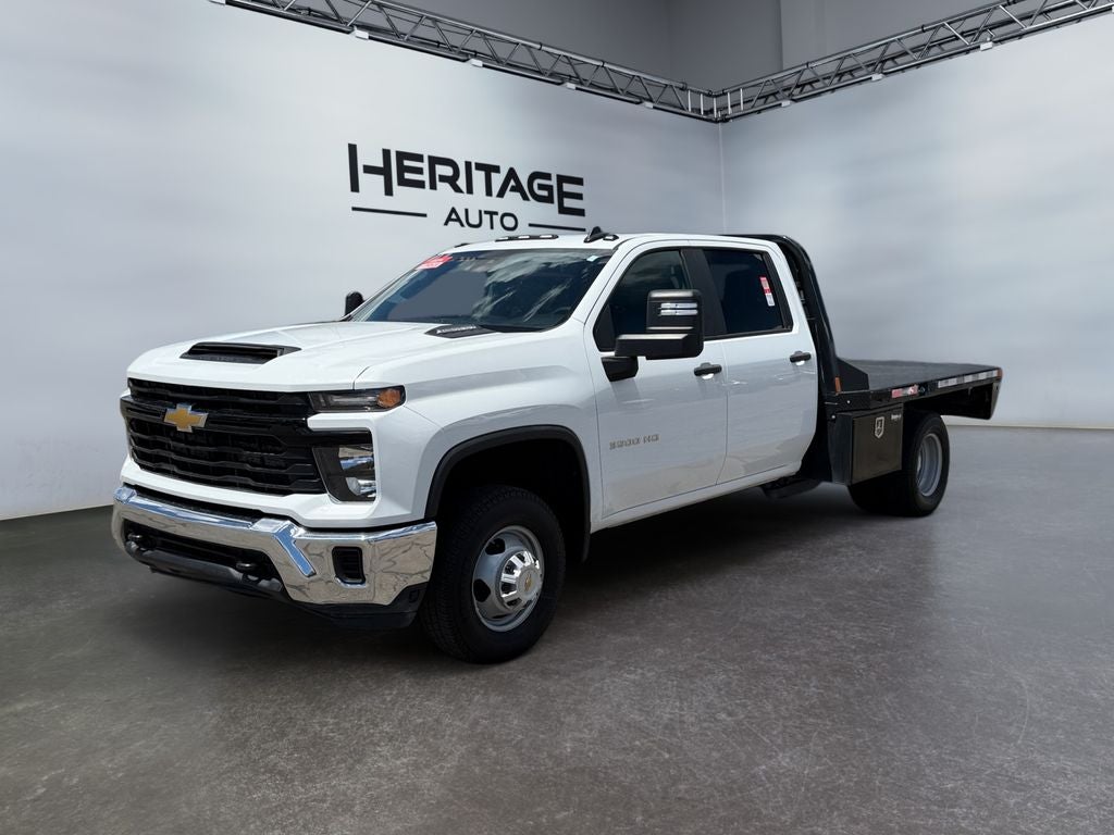 2025 Chevrolet Silverado 3500 HD Chassis Cab Work Truck