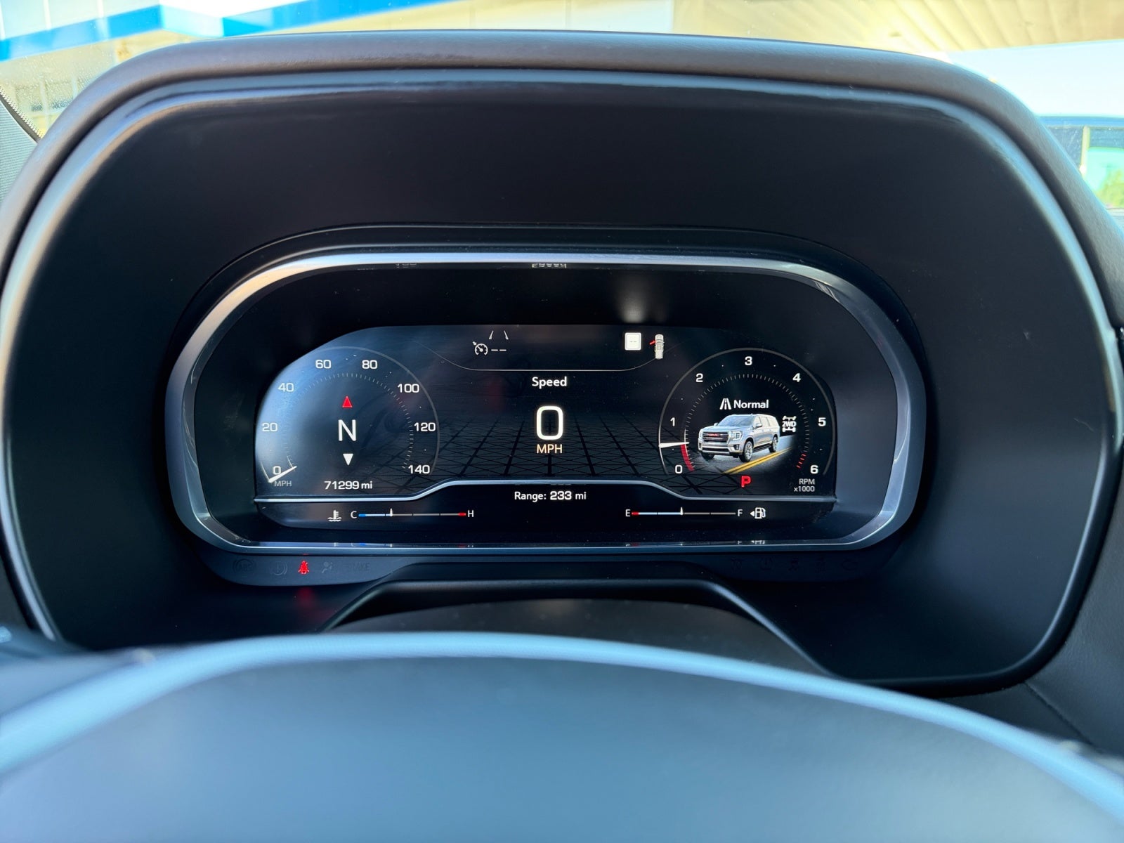 2023 GMC Yukon XL SLT