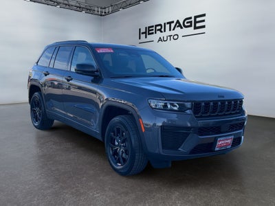2026 Jeep Grand Cherokee GRAND CHEROKEE LAREDO ALTITUDE 4X4