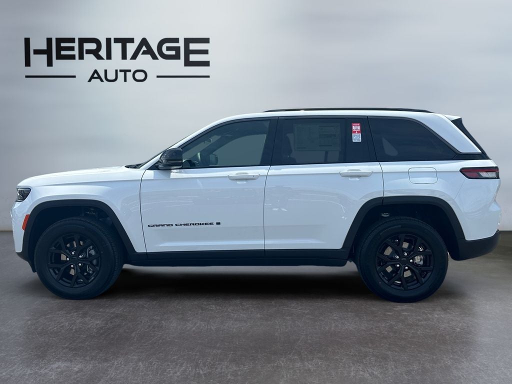 2026 Jeep Grand Cherokee GRAND CHEROKEE LAREDO ALTITUDE 4X4