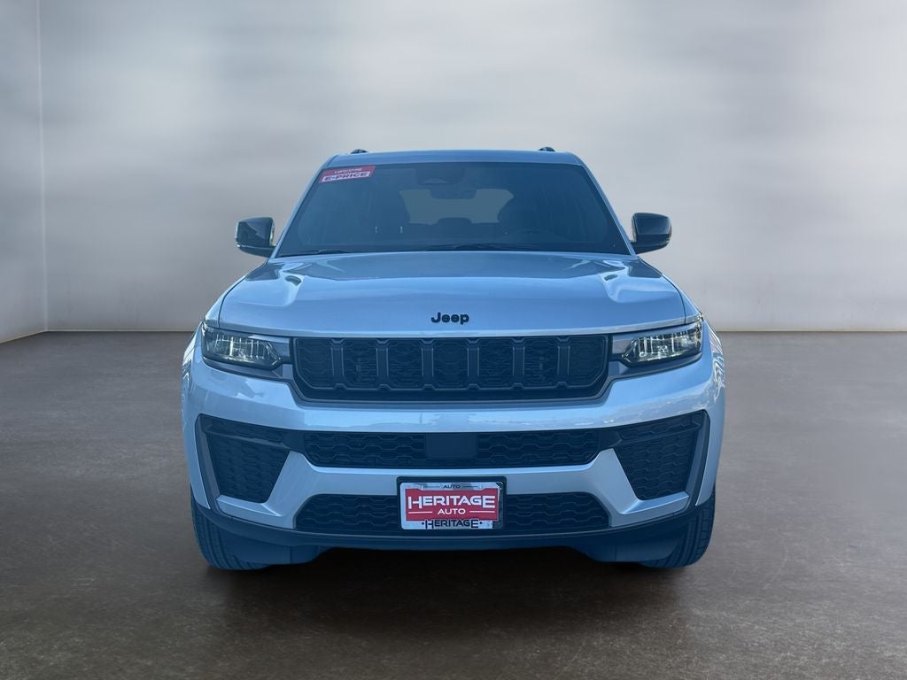 2026 Jeep Grand Cherokee GRAND CHEROKEE LAREDO ALTITUDE 4X4