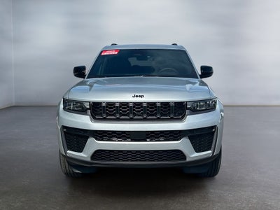 2026 Jeep Grand Cherokee GRAND CHEROKEE L LAREDO ALTITUDE 4X4