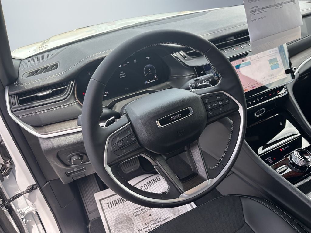 2026 Jeep Grand Cherokee GRAND CHEROKEE L LAREDO ALTITUDE 4X4