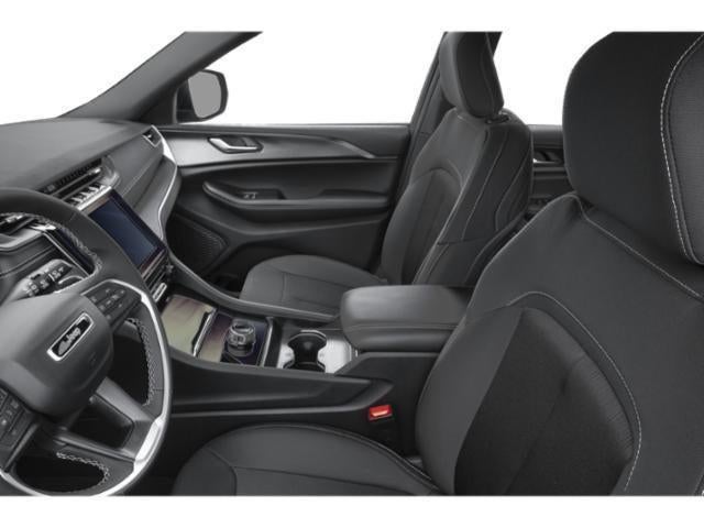 2027 Jeep Grand Cherokee GRAND CHEROKEE L LAREDO ALTITUDE 4X4