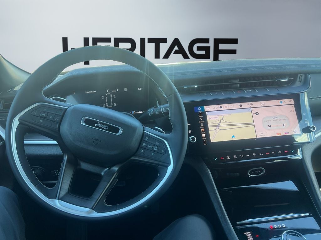 2026 Jeep Grand Cherokee GRAND CHEROKEE L LAREDO ALTITUDE 4X4