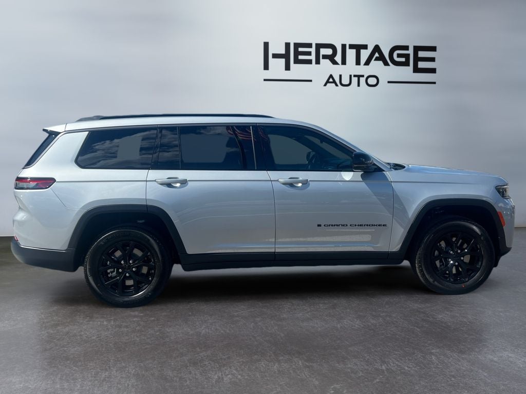 2026 Jeep Grand Cherokee GRAND CHEROKEE L LAREDO ALTITUDE 4X4