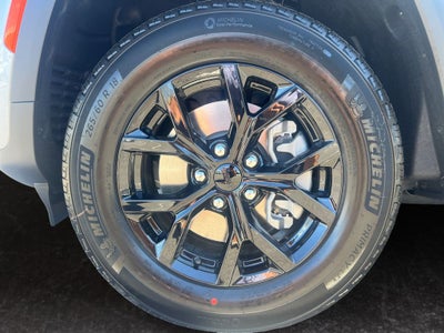 2026 Jeep Grand Cherokee GRAND CHEROKEE L LAREDO ALTITUDE 4X4