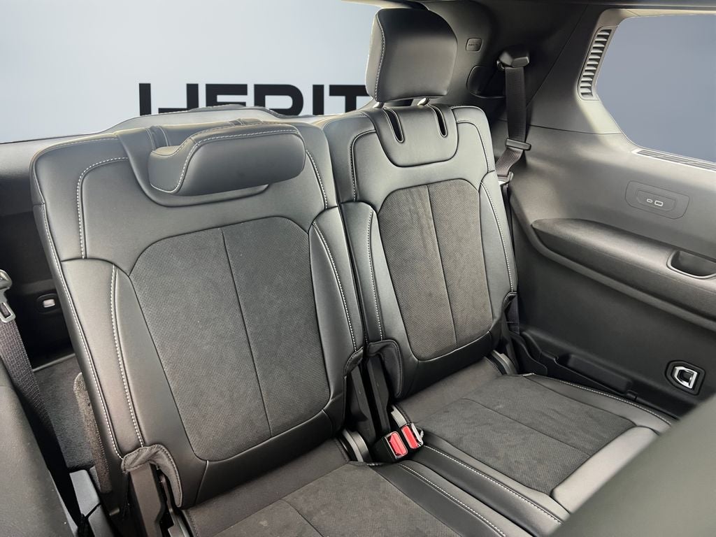 2026 Jeep Grand Cherokee GRAND CHEROKEE L LAREDO ALTITUDE 4X4