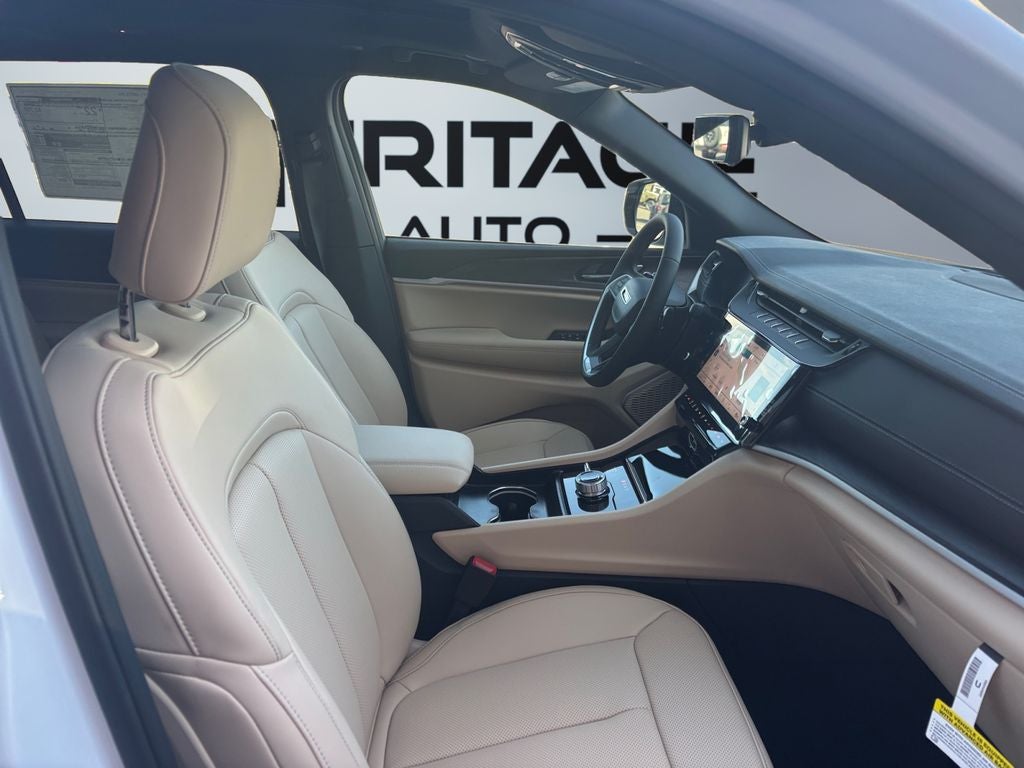 2026 Jeep Grand Cherokee GRAND CHEROKEE L LIMITED 4X4