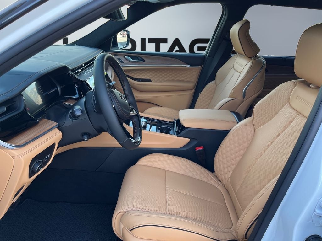 2026 Jeep Grand Cherokee GRAND CHEROKEE L SUMMIT 4X4