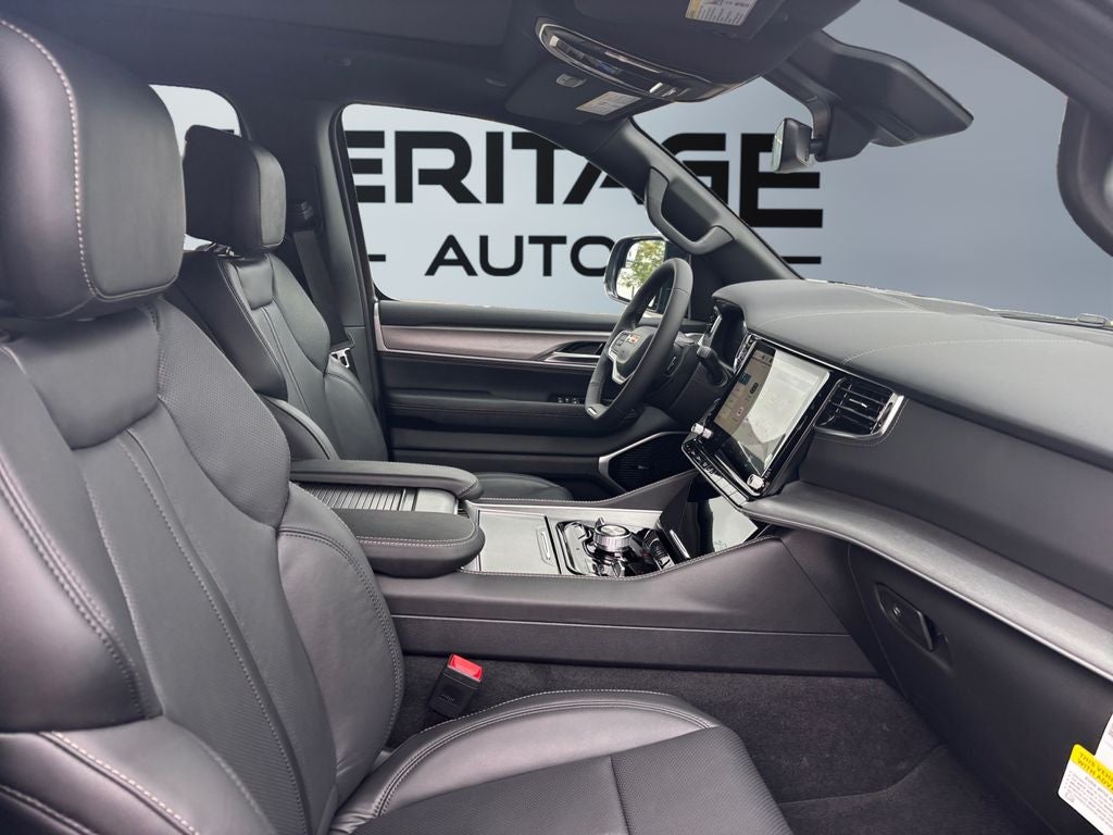 2026 Jeep Grand Wagoneer GRAND WAGONEER LIMITED RESERVE 4X4