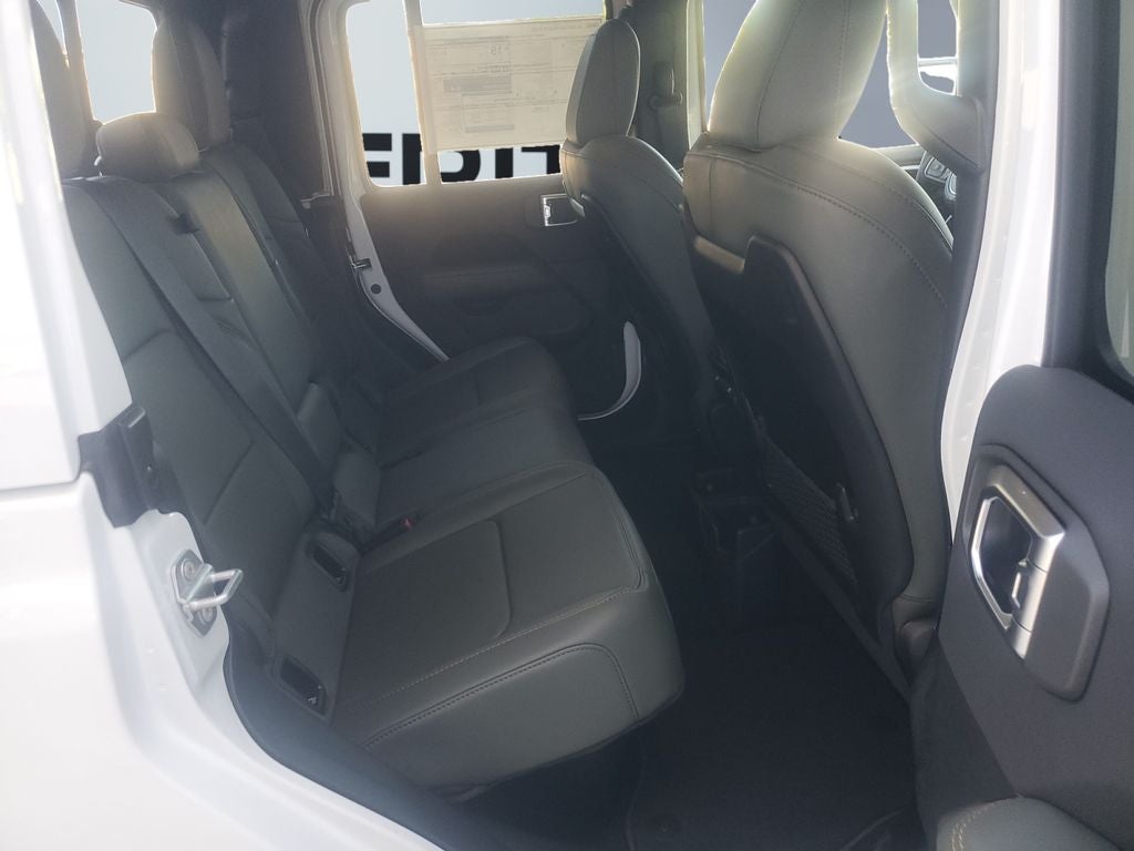2026 Jeep Gladiator GLADIATOR MOJAVE X 4X4