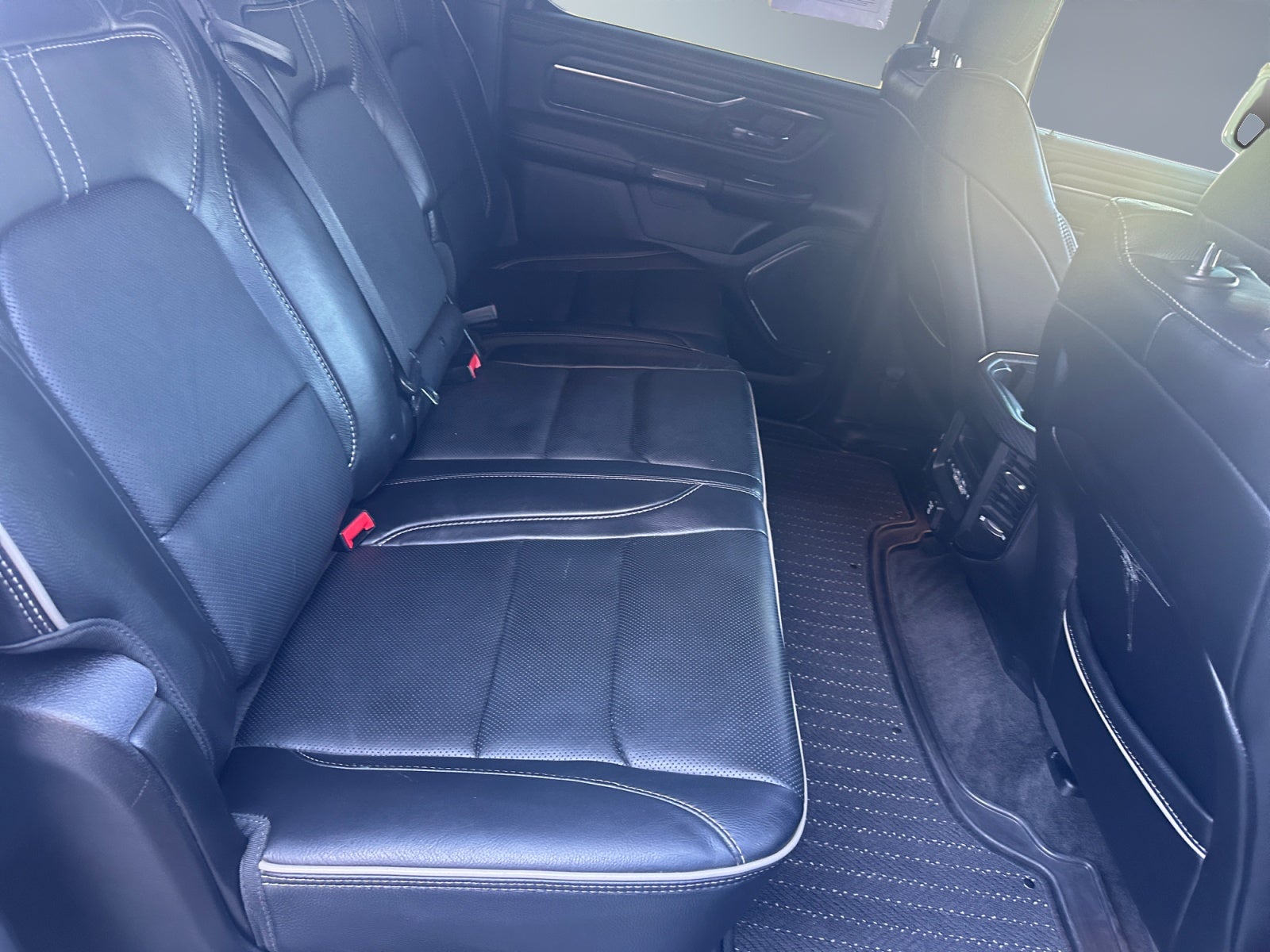 2022 RAM 1500 Limited Crew Cab 4x4 5'7' Box