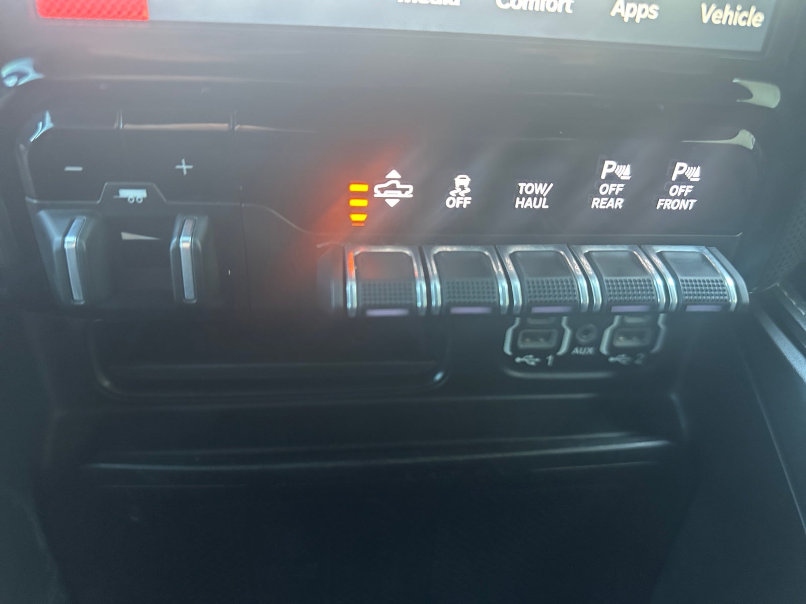 2022 RAM 1500 Limited Crew Cab 4x4 5'7' Box