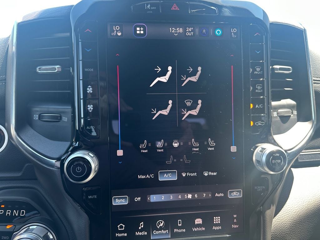 2026 RAM Ram 1500 RAM 1500 LARAMIE CREW CAB 4X4 5'7' BOX
