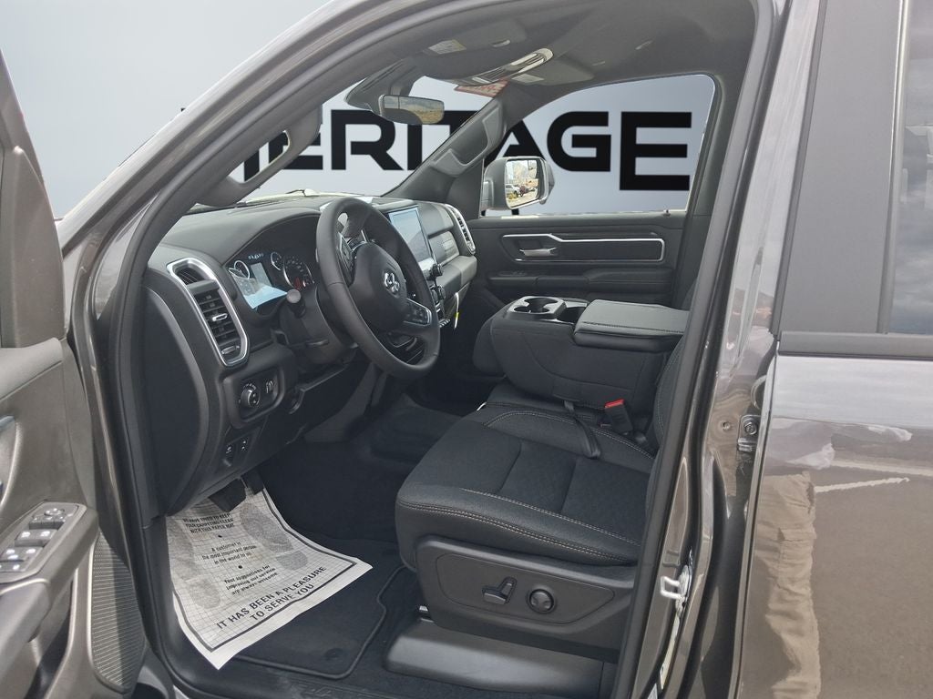 2026 RAM Ram 1500 RAM 1500 BIG HORN CREW CAB 4X4 6'4' BOX