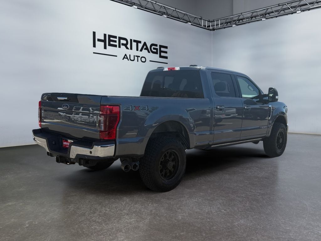 2022 Ford F-350 LARIAT