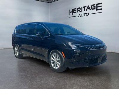 2027 Chrysler Pacifica PACIFICA SELECT AWD