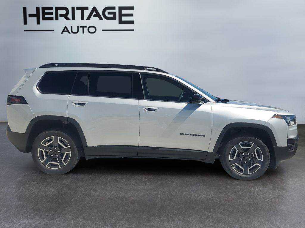 2026 Jeep Cherokee CHEROKEE LAREDO 4X4