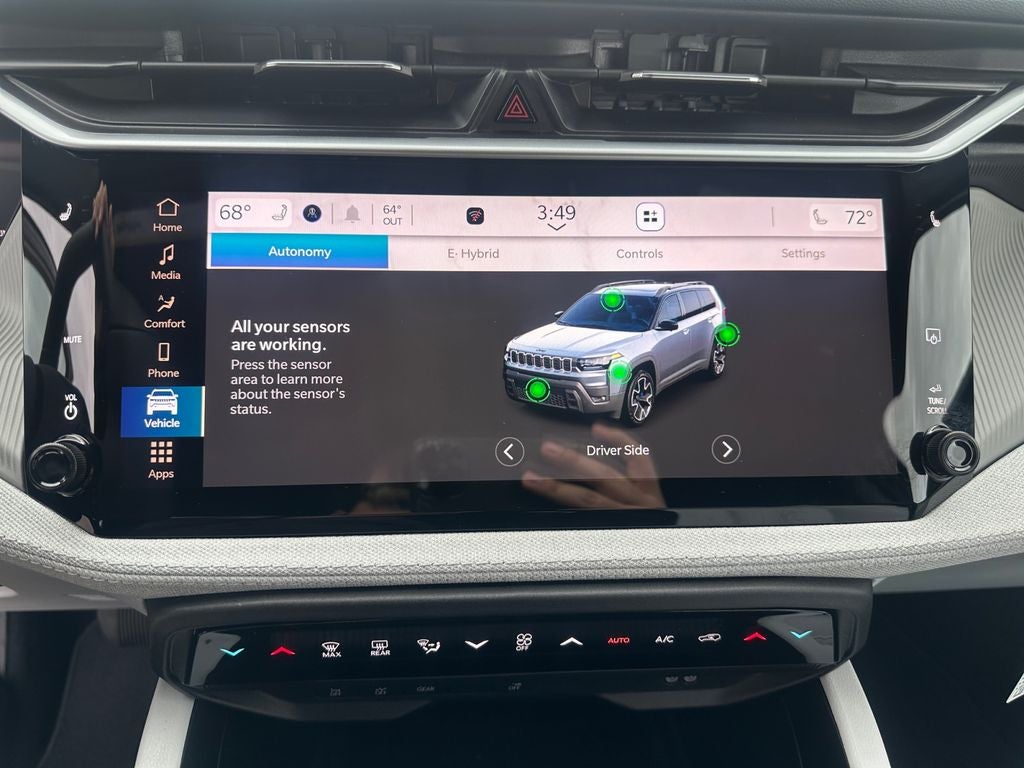 2026 Jeep Cherokee CHEROKEE LAREDO 4X4