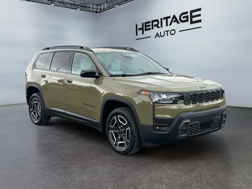 2026 Jeep Cherokee CHEROKEE LAREDO 4X4