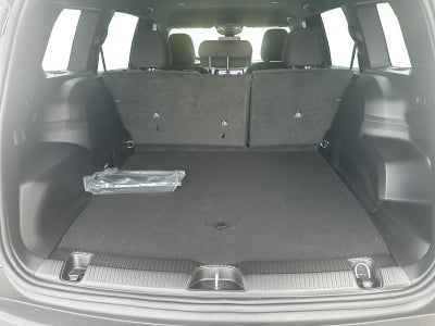 2027 Jeep Cherokee CHEROKEE LAREDO 4X4