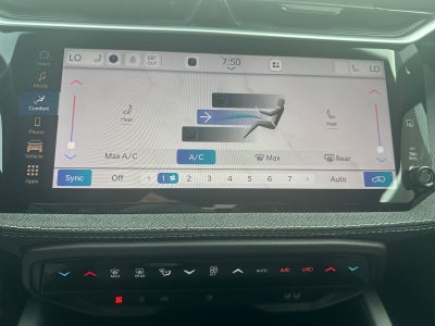 2027 Jeep Cherokee CHEROKEE LAREDO 4X4