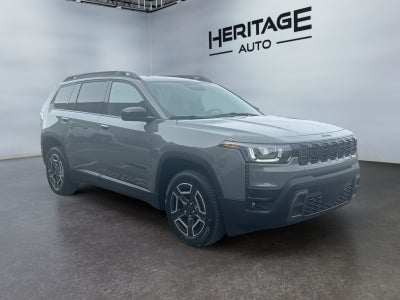 2027 Jeep Cherokee CHEROKEE LAREDO 4X4