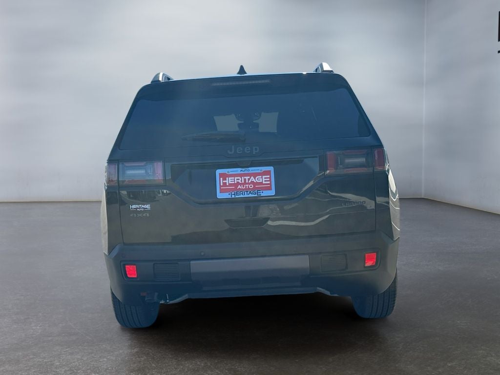 2026 Jeep Cherokee CHEROKEE LAREDO 4X4
