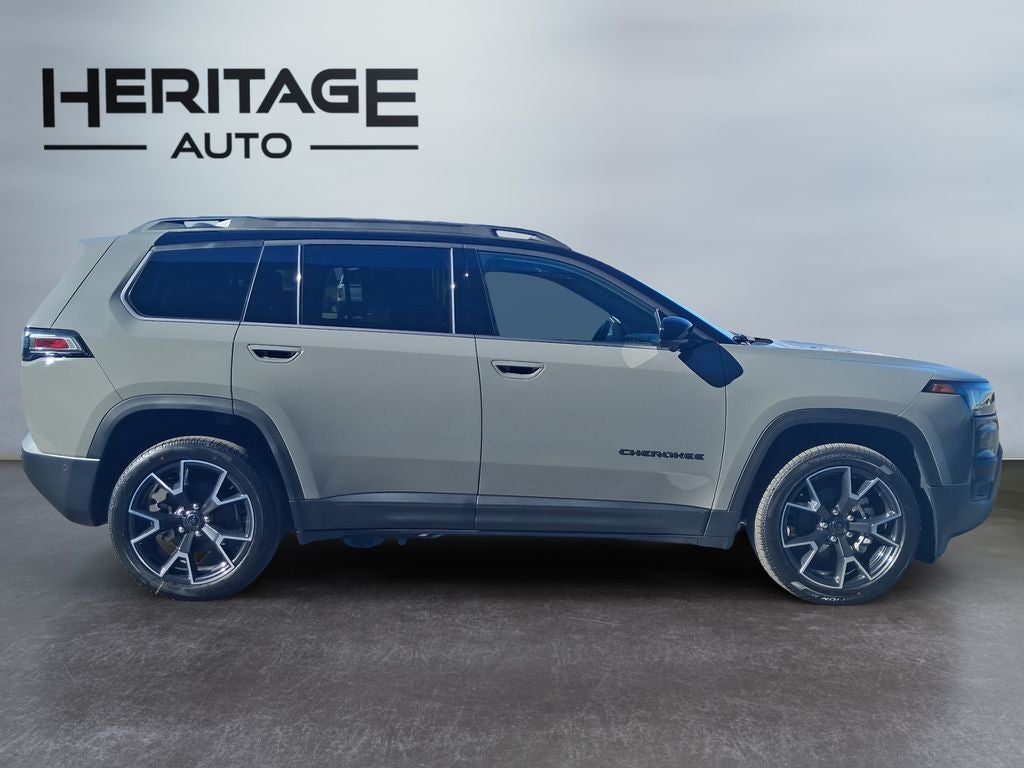 2026 Jeep Cherokee CHEROKEE OVERLAND 4X4