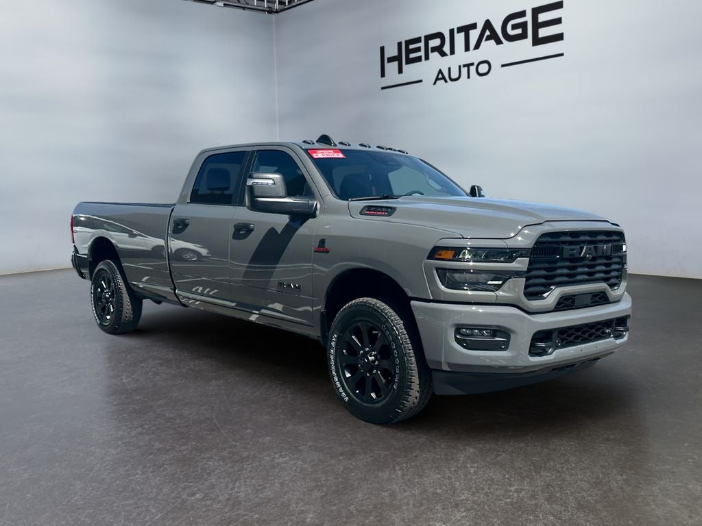 2026 RAM Ram 3500 RAM 3500 BIG HORN CREW CAB 4X4 8' BOX