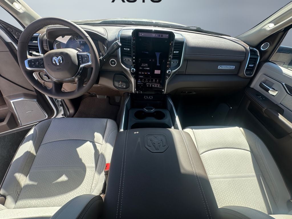 2026 RAM Ram 3500 RAM 3500 LARAMIE CREW CAB 4X4 8' BOX