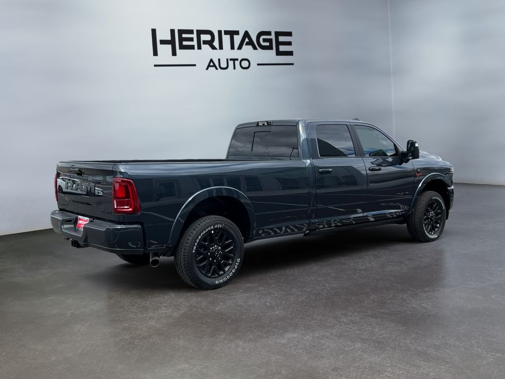 2026 RAM Ram 3500 RAM 3500 LIMITED CREW CAB 4X4 8' BOX