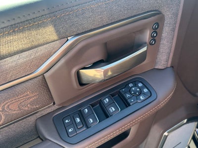 2026 RAM Ram 3500 RAM 3500 LIMITED LONGHORN CREW CAB 4X4 8' BOX