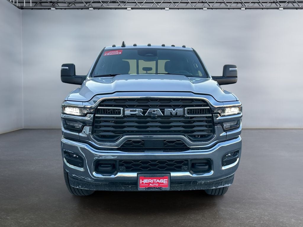 2026 RAM Ram 2500 RAM 2500 TRADESMAN CREW CAB 4X4 8' BOX