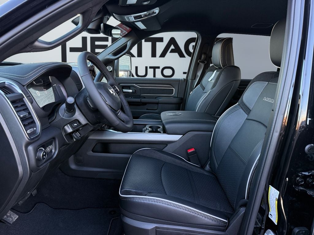 2026 RAM Ram 3500 RAM 3500 LARAMIE CREW CAB 4X4 8' BOX