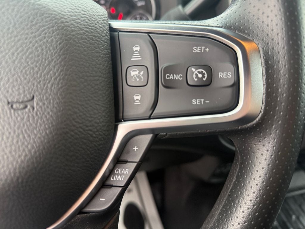 2026 RAM Ram 5500 Chassis Cab RAM 5500 BIG HORN CHASSIS CREW CAB 4X4 84' CA