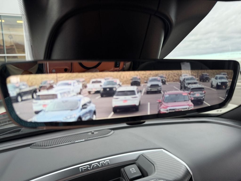 2026 RAM Ram 3500 Chassis Cab RAM 3500 BIG HORN CHASSIS REGULAR CAB 4X4 60' CA