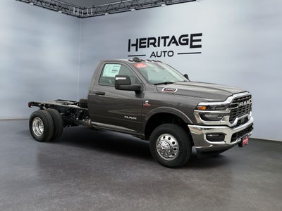 2026 RAM Ram 3500 Chassis Cab RAM 3500 BIG HORN CHASSIS REGULAR CAB 4X4 60' CA