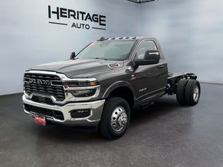 2026 RAM 3500 Chassis RAM 3500 BIG HORN CHASSIS REGULAR CAB 4X4 60' CA