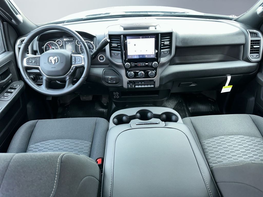 2026 RAM Ram 3500 Chassis Cab RAM 3500 TRADESMAN CREW CAB CHASSIS 4X4 60' CA