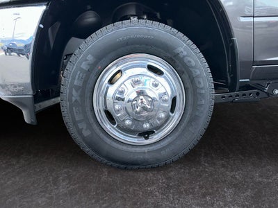 2026 RAM Ram 3500 Chassis Cab RAM 3500 TRADESMAN CREW CAB CHASSIS 4X4 60' CA