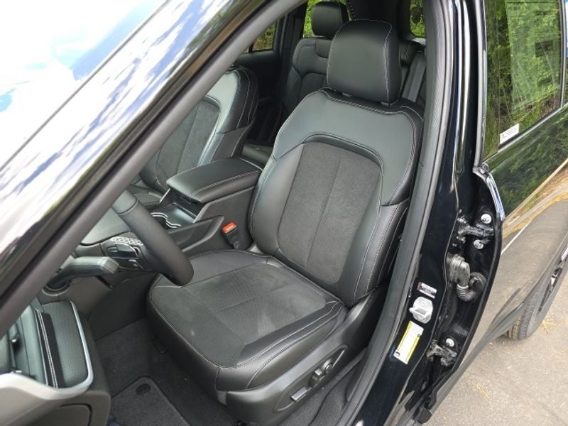 2025 Jeep Grand Cherokee GRAND CHEROKEE ALTITUDE 4X4