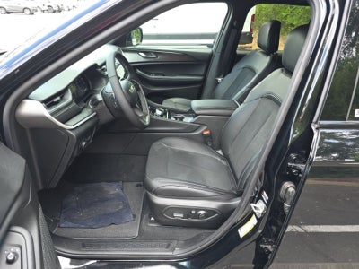 2025 Jeep Grand Cherokee GRAND CHEROKEE ALTITUDE 4X4