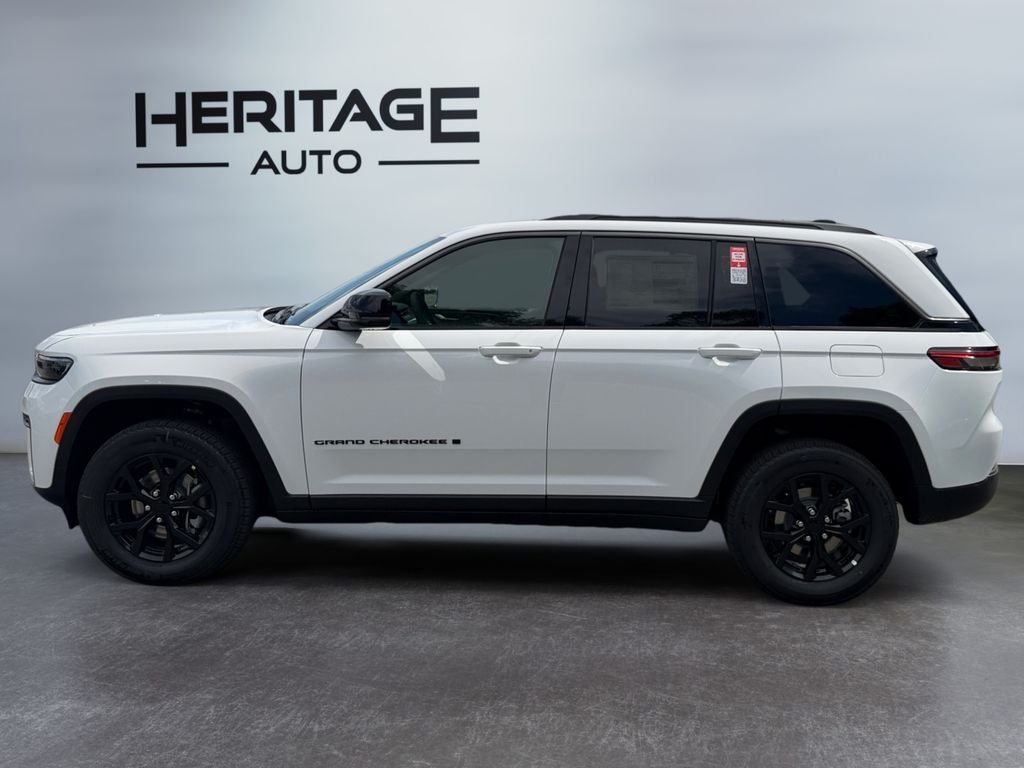 2026 Jeep Grand Cherokee GRAND CHEROKEE LAREDO ALTITUDE 4X4