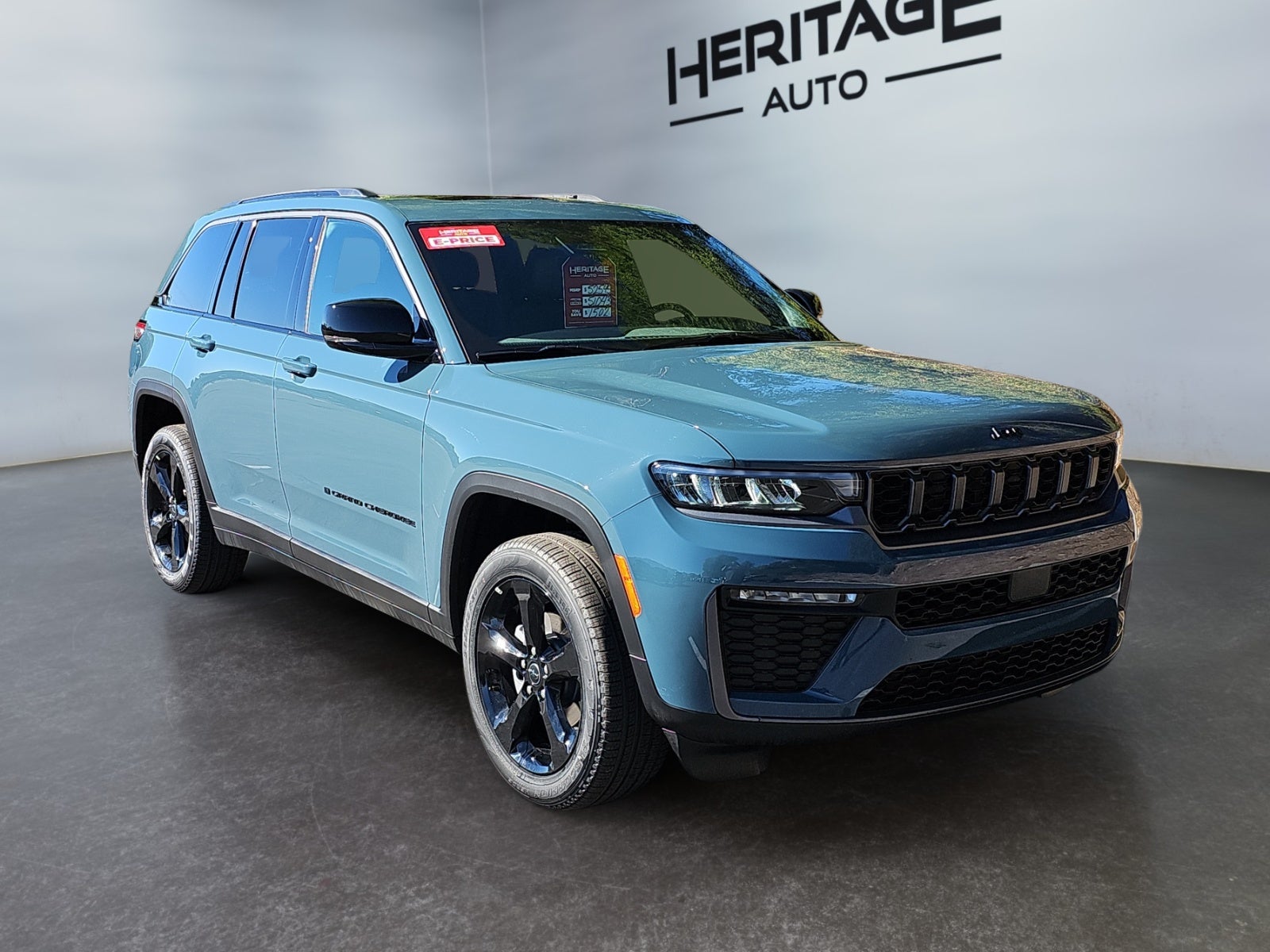 2027 Jeep Grand Cherokee GRAND CHEROKEE LIMITED 4X4