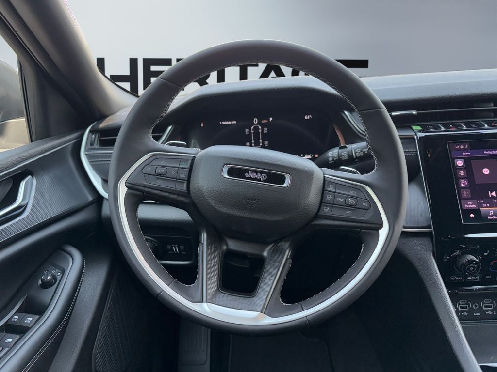 2026 Jeep Grand Cherokee GRAND CHEROKEE L LAREDO X 4X4