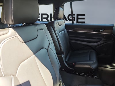 2027 Jeep Grand Cherokee GRAND CHEROKEE L LIMITED 4X4