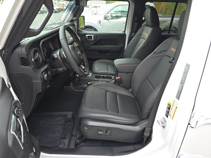 2025 Jeep Wrangler WRANGLER 4-DOOR RUBICON 392